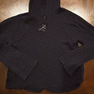 KYUT EUC GIRLS BLACK HOODIE TOP TOPS SHIRT SHIRTS SWEATER WINTER FALL SIZE L